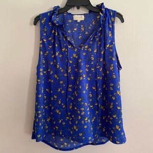 Melloday royal blue sleeveless floral blouse